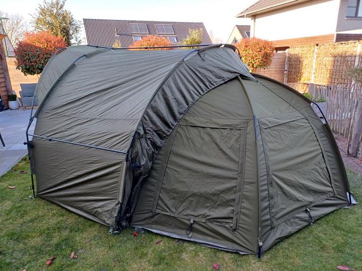 Trakker Tempest 100T, met extra´s., Watersport en Boten, Hengelsport | Karpervissen, Ophalen