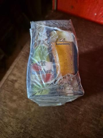 Bloc de sous bock Kronenbourg (modèle 2) beschikbaar voor biedingen
