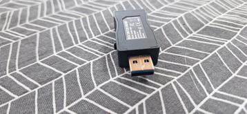 Usb schakelaar  beschikbaar voor biedingen
