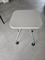 Vintage tafel Vitra Logistik GmbH fabrieks look 50 x 50 cm, Ophalen