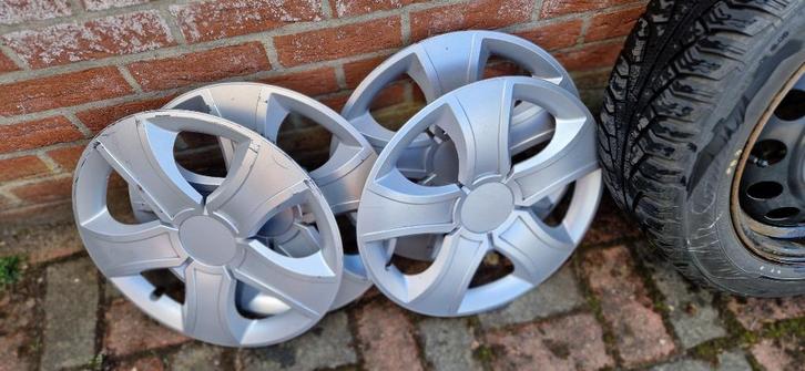 PNEUS HIVER 205/55/R16 H, Auto-onderdelen, Banden en Velgen, Band(en), Winterbanden, 16 inch, 205 mm, Gebruikt, Ophalen