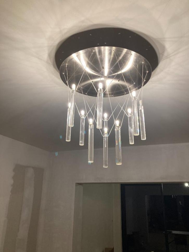 Moderne kroonluchter, Huis en Inrichting, Lampen | Kroonluchters, Zo goed als nieuw, Ophalen