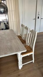 Eiken geschilderde kast tafel en stoelen, Antiek en Kunst, Ophalen