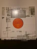 Lambda - Hold On Tight 12", CD & DVD, Vinyles | Dance & House, Comme neuf, Enlèvement