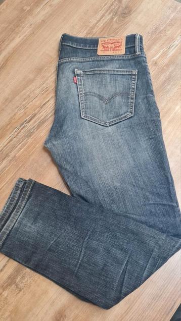 Jean levis 551 homme beschikbaar voor biedingen
