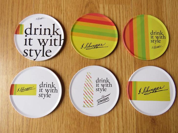 6 sous verres Schweppes drink it with style métal et liège, Huis en Inrichting, Woonaccessoires | Onderzetters, Nieuw, Glas of Kopje