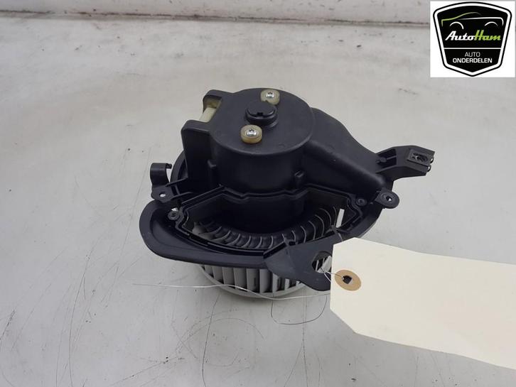 KACHEL VENTILATORMOTOR Fiat Punto Evo (199), Auto-onderdelen, Airco en Verwarming, Fiat, Gebruikt