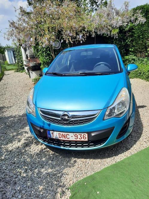 Opel Corsa,1er Main,1000cc Ess  2011,seulement 88000 km, Auto's, Opel, Particulier, Corsa, ABS, Airbags, Centrale vergrendeling