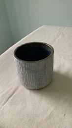 Pot de couleur argent, Enlèvement ou Envoi