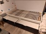 MALM eenpersoonsbed IKEA, Huis en Inrichting, Ophalen, Zo goed als nieuw