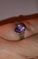 Prachtige sterling zilveren ring met natuurlijke amethist, Nieuw, Met edelsteen, Ophalen of Verzenden, Dame