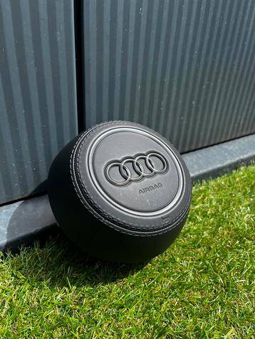 Audi R8 stuurwiel airbag TTRS leder gestikt beschikbaar voor biedingen