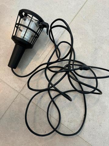 Handlamp met 5m kabel beschikbaar voor biedingen