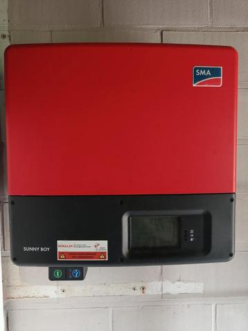 Omvormer zonnenpanelen beschikbaar voor biedingen