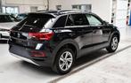 Volkswagen T-Roc 1.5 TSI Style DSG NIEUW - NAVI SMART / CAME, Stof, 4 cilinders, USB, Zwart