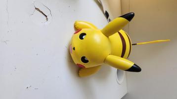 Action pikachu met geluid, licht en beweegt! beschikbaar voor biedingen