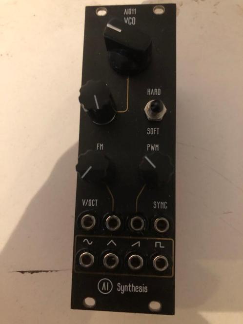 AI Synthesis VCO Black Oscillator sine triangle saw square, Muziek en Instrumenten, Soundmodules, Zo goed als nieuw, Overige merken