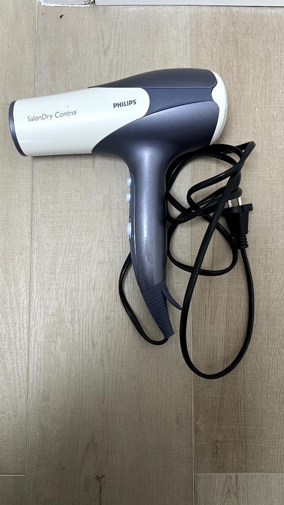 Philips SalonDry Control haardroger – krachtige föhn, Elektronische apparatuur, Persoonlijke Verzorgingsapparatuur, Zo goed als nieuw