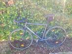 Racefiets Btwin Triban 5, Fietsen en Brommers, Fietsen | Racefietsen, Aluminium, Zo goed als nieuw, Meer dan 20 versnellingen