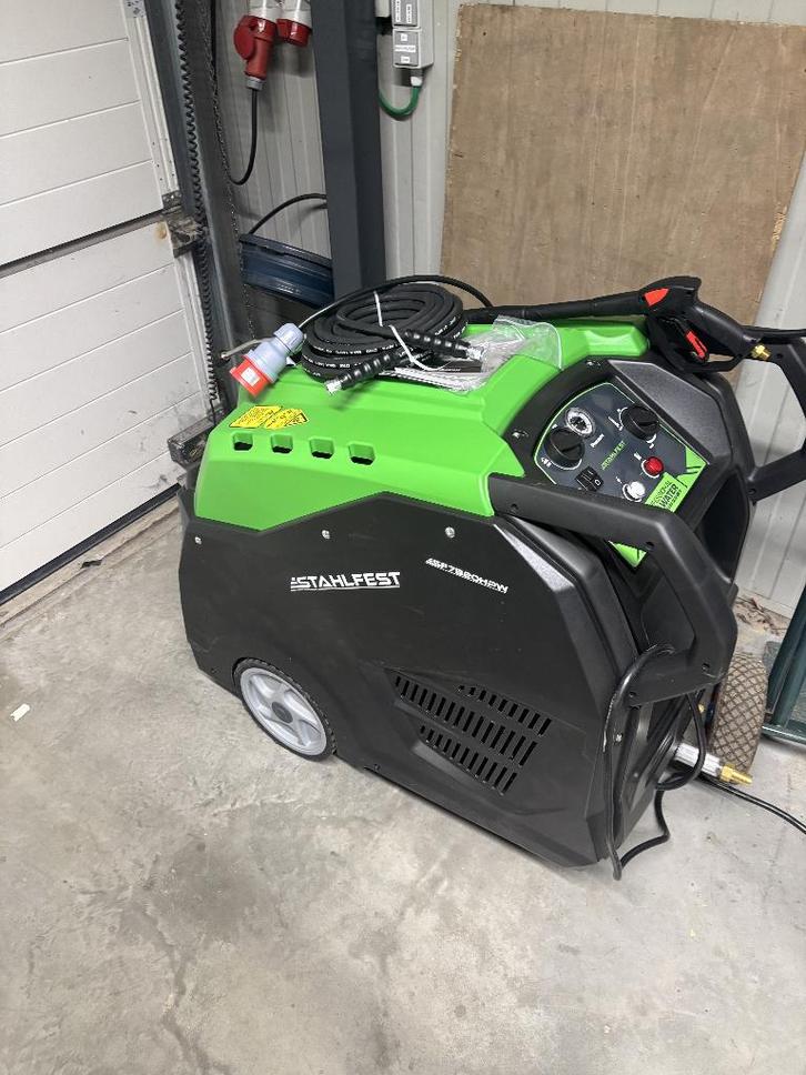 Stahlfest - Hogedrukreiniger - 200 Bar - 400V - Heetwater, Doe-het-zelf en Bouw, Reinigingsmachines, Nieuw, Overige typen, Ophalen of Verzenden