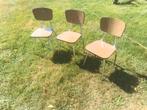 3 leuke vintage - retro kleuterstoeltjes / zithoogte: 38 cm, Ophalen