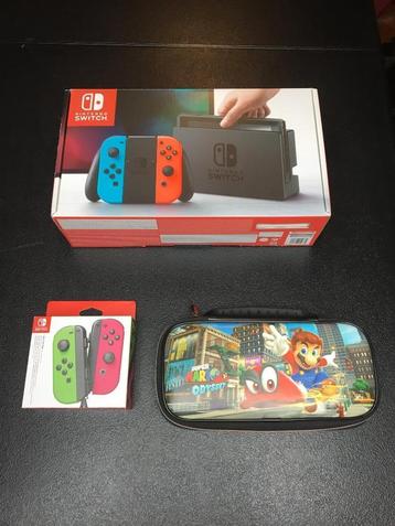 Nintendo Switch V1 + Beschermtas beschikbaar voor biedingen