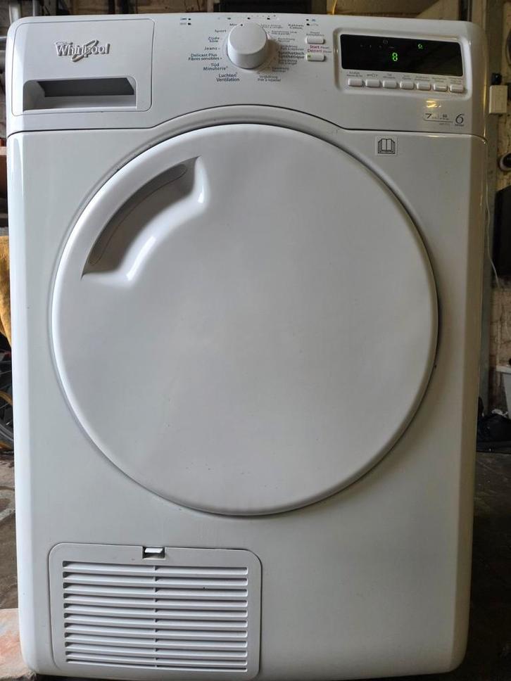 Whirlpool 7 kg condensatieklasse B, Elektronische apparatuur, Droogkasten, Zo goed als nieuw, Condens, Voorlader, 6 tot 8 kg, 85 tot 90 cm