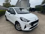 Hyundai i10 1.0 air, Auto's, Hyundai, Voorwielaandrijving, Stof, Wit, https://public.car-pass.be/vhr/f456e2e7-3eb7-44d9-bb12-e19ddd880264