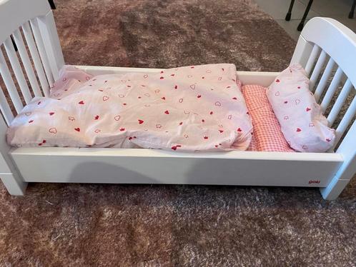 Wit houten poppenbed, Kinderen en Baby's, Speelgoed | Poppen, Zo goed als nieuw, Ophalen