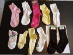 nieuwe kousen voor kinderen en dames - 1€/paar, Vêtements | Femmes, Chaussettes & Bas, Enlèvement ou Envoi, Comme neuf, Chaussettes et Chaussettes genoux