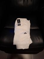 Adidas short (Maat S Nieuw), Ophalen of Verzenden, Nieuw, Maat 46 (S) of kleiner