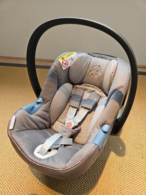 Autostoeltje Cybex Aton M I-size (grijs), Kinderen en Baby's, Autostoeltjes, Gebruikt, Overige merken, 0 t/m 13 kg, Autogordel of Isofix