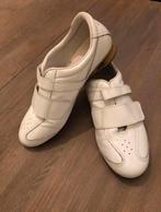 Sneakers en cuir blanc Via Uno Taille 40/USA 9, Vêtements | Femmes, Chaussures, Enlèvement ou Envoi, Sneakers et Baskets, Comme neuf