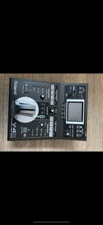 ROLAND V-4EX VIDEO MENGTAFEL