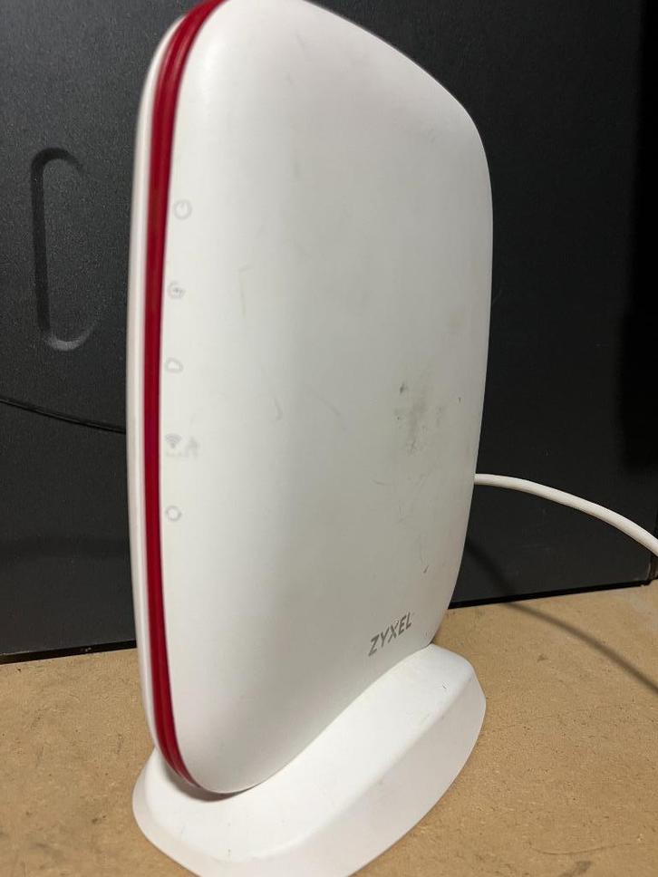 ZYXEL SCR50AXE Routeur - cloud managé, Computers en Software, Netwerk switches, Gebruikt, Ophalen