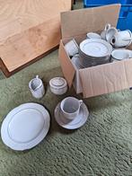 Servies koffie,  Arabella Bavaria porselein, 12 stuks, Huis en Inrichting, Keuken | Servies, Bord(en), Zo goed als nieuw, Ophalen