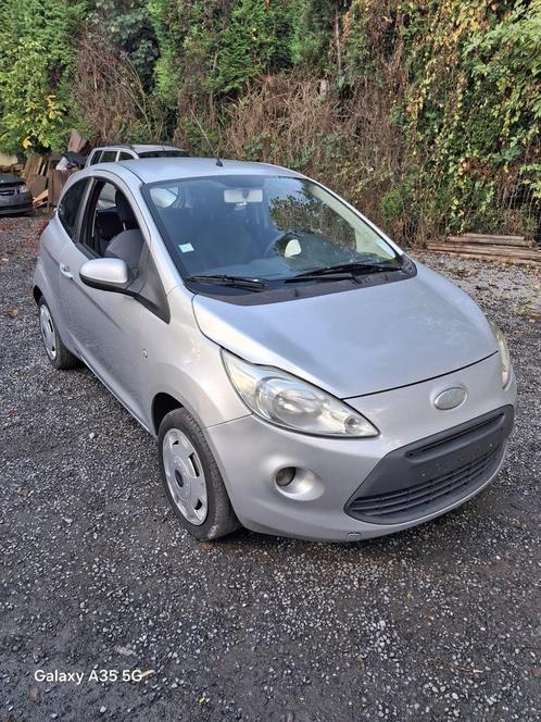 Ford ka 1,3 essence airco 190000km euro5 2010 contrôle ok!, Autos, Ford, Entreprise, ABS, Airbags, Air conditionné, Verrouillage central