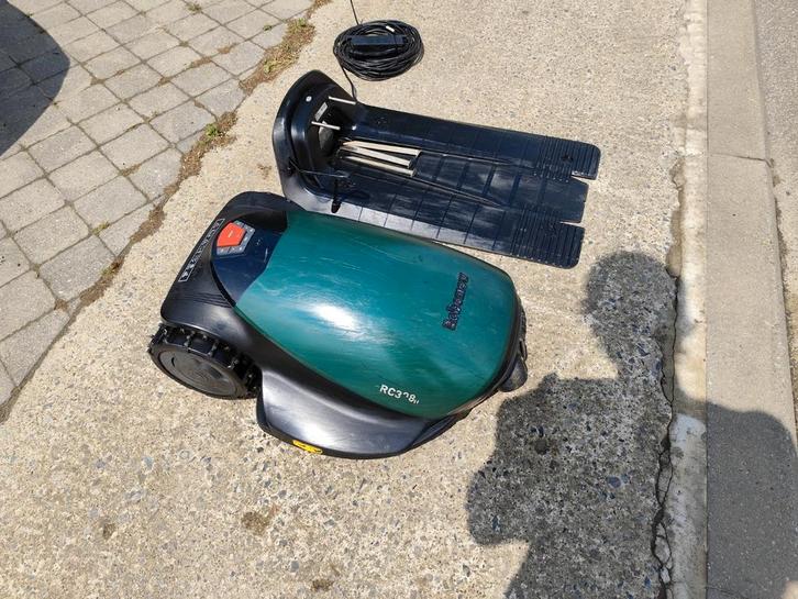 Robomow 403cu, Tuin en Terras, Robotmaaiers, Gebruikt, Meer dan 25 cm, Met regensensor, Bestuurbaar via app, Ophalen