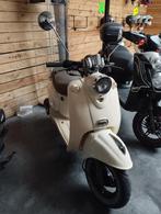 Retro scooter 50cc, Vélos & Vélomoteurs, Scooters | Piaggio, 50 cm³, Utilisé, Enlèvement ou Envoi, Classe A (25 km/h)