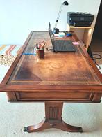 Vintage houten bureau - twee laden, Antiek en Kunst, Ophalen