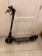 Ninebot elektrische scooter, Fietsen en Brommers, Steps, Ophalen, Zo goed als nieuw