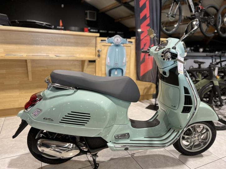 Vespa GTS 125 Classica, Motoren, Motoren | Overige merken, Bedrijf, Scooter, 11 kW of minder, Ophalen