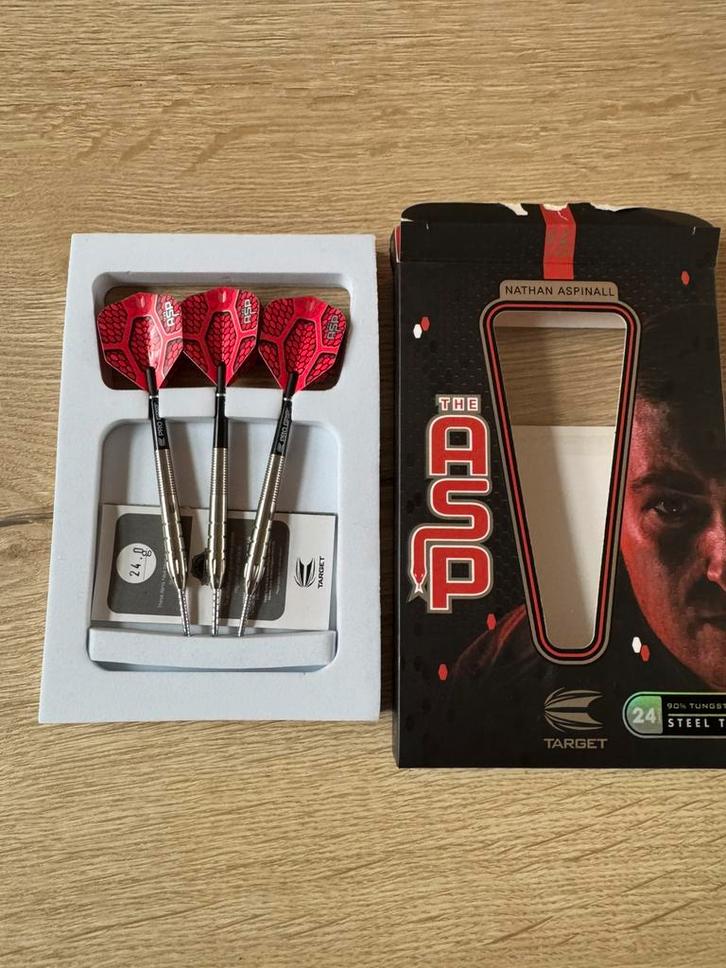 Dartspijlen Nathan Aspinall G1 24 gram., Sport en Fitness, Darts, Nieuw, Pijlen, Ophalen of Verzenden