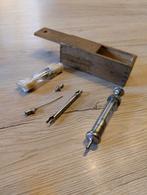 Seringue militaire Original record