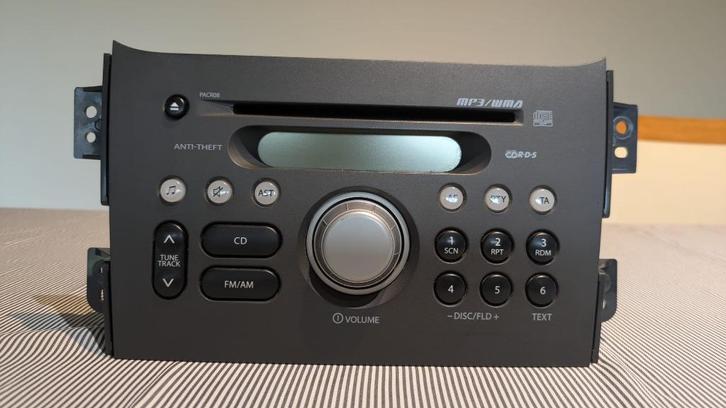 Lecteur CD radio original pour Opel Agila et Suzuki Splash, Autos : Divers, Autoradios, Comme neuf, Enlèvement