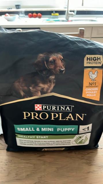Purina hondenvoer puppy beschikbaar voor biedingen