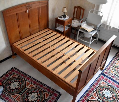 Chambre ancienne, Maison & Meubles, Chambre à coucher | Chambres à coucher complètes, Queen size, Enlèvement