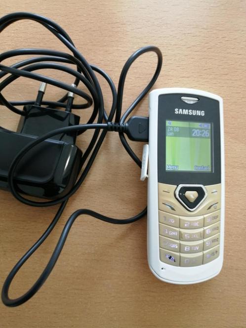 WEG=WEG!!! SAMSUNG GT-E1170 MOBILE PHONE WHITE/GOLD TELEFOON, Telecommunicatie, Mobiele telefoons | Samsung, Gebruikt, Overige modellen