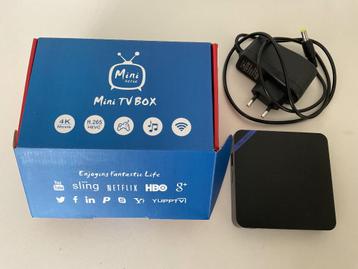 Mini TV box beschikbaar voor biedingen