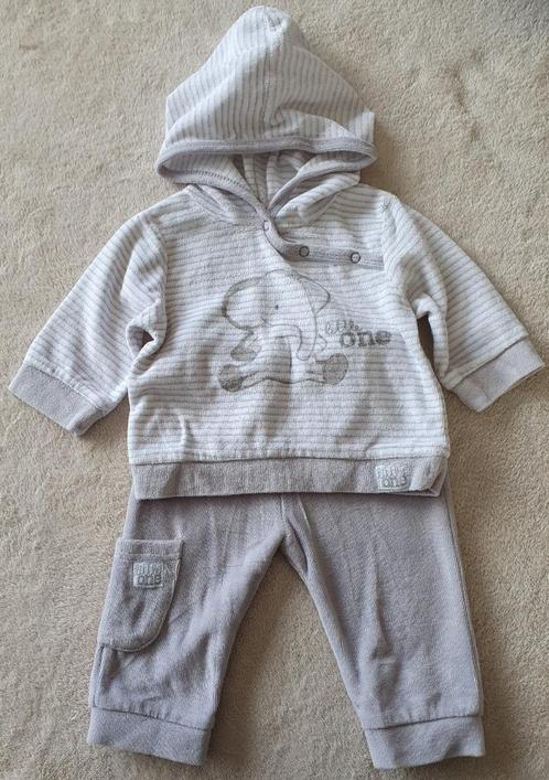 Ensemble sweat à capuche + pantalon blanc/gris -T62- Pudding, Enfants & Bébés, Vêtements de bébé | Taille 62, Comme neuf, Garçon ou Fille